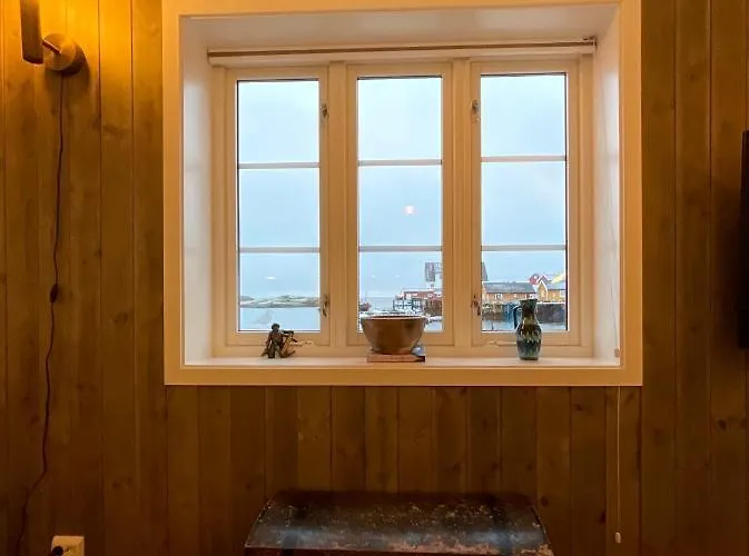 Semesterbostad Ocean View Tind Lofoten